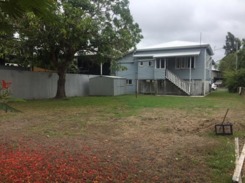 42 Brown Street, Berserker QLD 4701